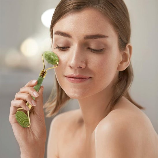 Gua sha visage 